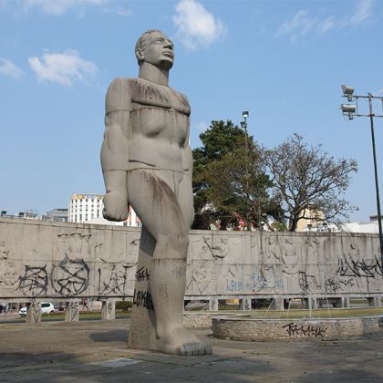 Revitalização praça 19 de Dezembro - 2017 - Deleta